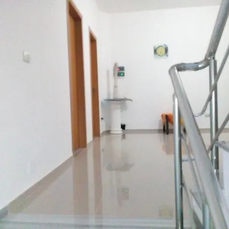 Pasqyra Appart hôtel Ksamil