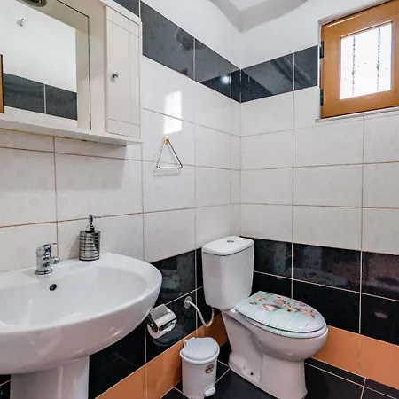 Pasqyra Ξενοδοχείο με διαμερίσματα