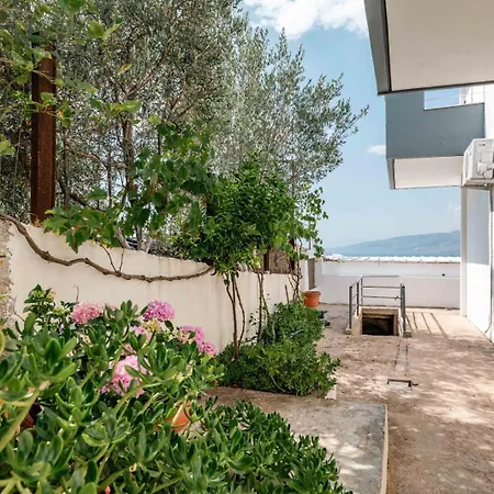 Pasqyra Lejlighedshotel Ksamil