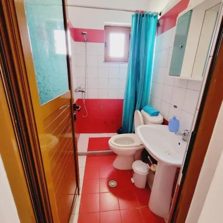 Pasqyra Aparthotel 3*