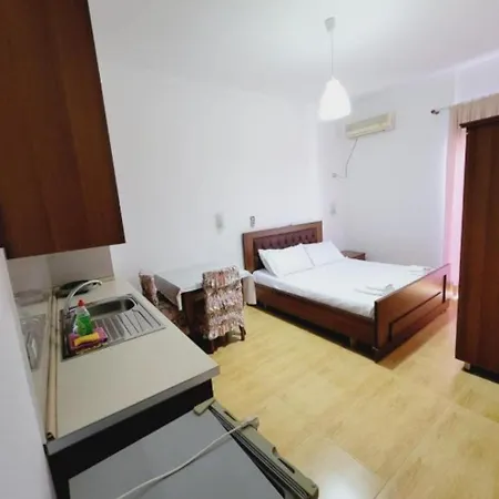 Pasqyra Aparthotel Ksamil